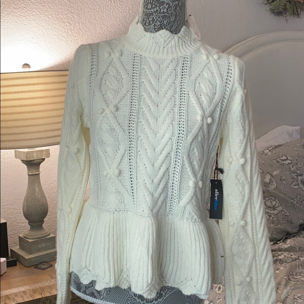 Knit sweater